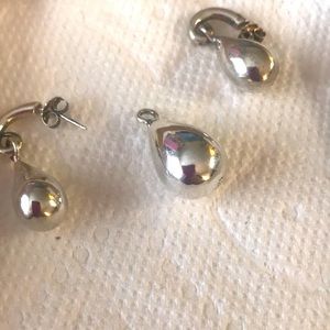 Silpada Rare Teardrop Pendant and Earrings